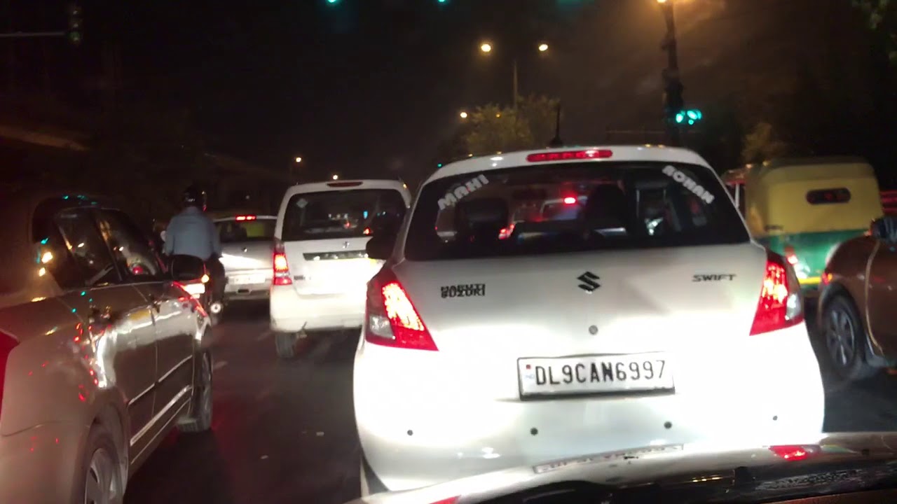 Driving at night in New Delhi traffic!