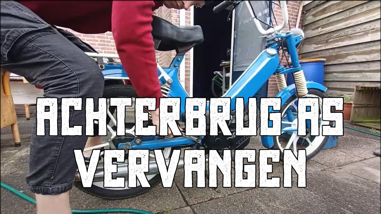 Achterbrug as vervangen - Tomos