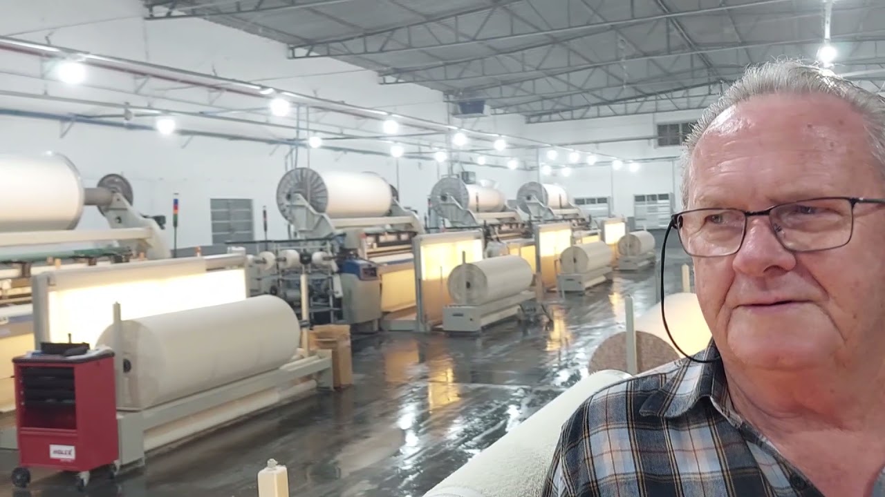 Como é produzida uma toalha