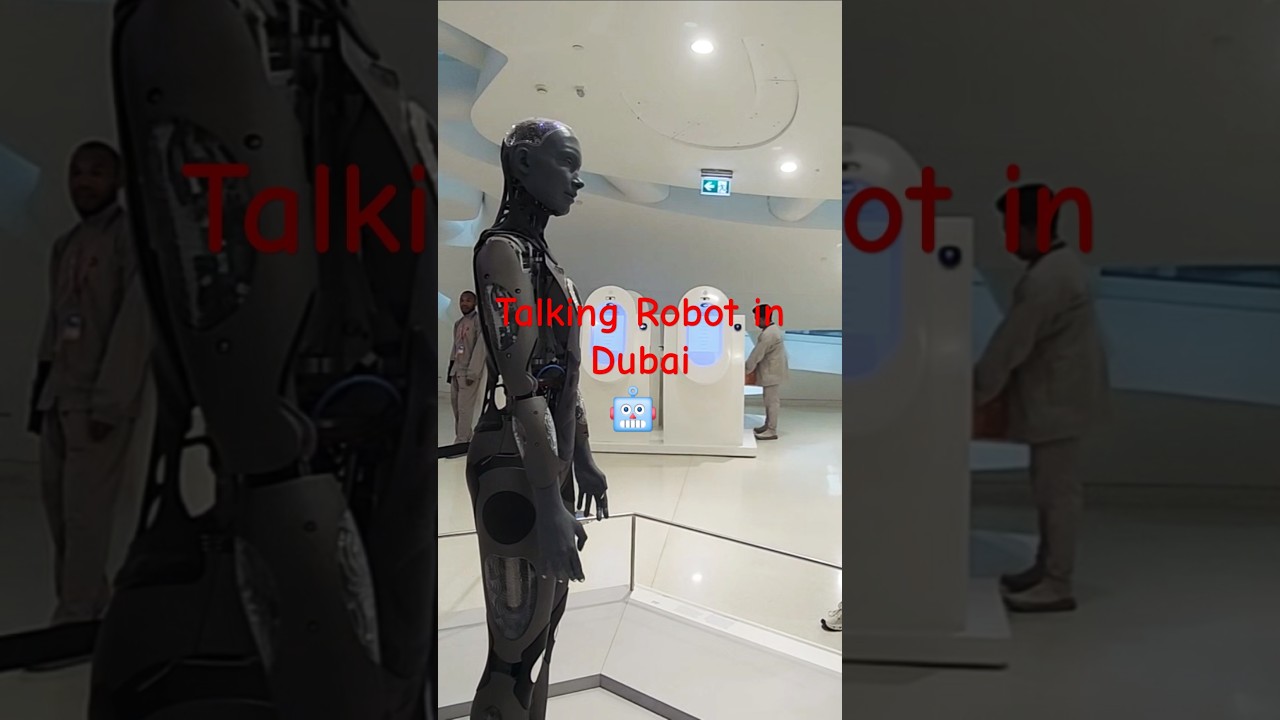 Robot Talks to Visitors at Museum of the Future &ndash; Dubai #Shorts #Dubai #MuseumOfTheFuture
