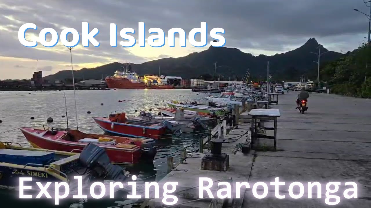 SIMPLE EXPLORING RAROTONGA, COOK ISLANDS