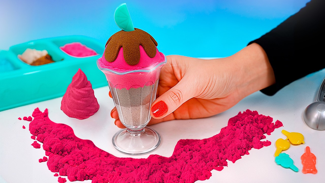 MINHA SORVETERIA de BRINQUEDO com Kinetic Sand!  🍦 Tem dinossauro, flor, Squishmotion!
