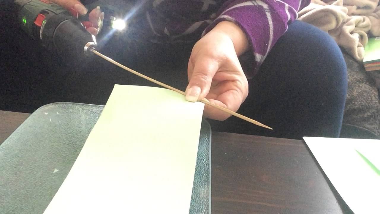 Papier R&ouml;llchen drehen mit dem Akkuschrauber
