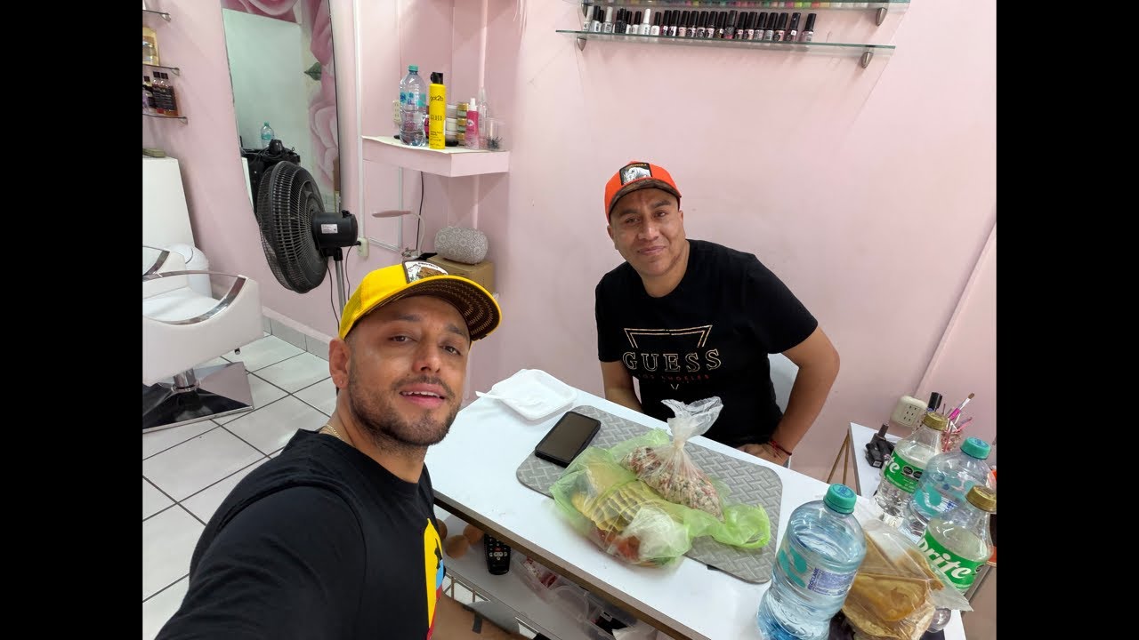 Tocando temas con la mera mera