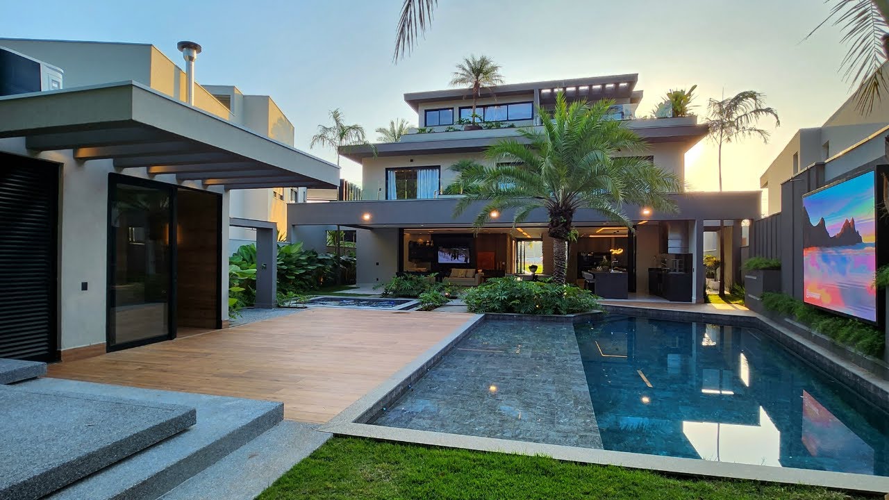 Casa em Riviera de São Lourenço - Mansão na Praia - Alto Padrão - Investimento -  R$ 21.900.000,00