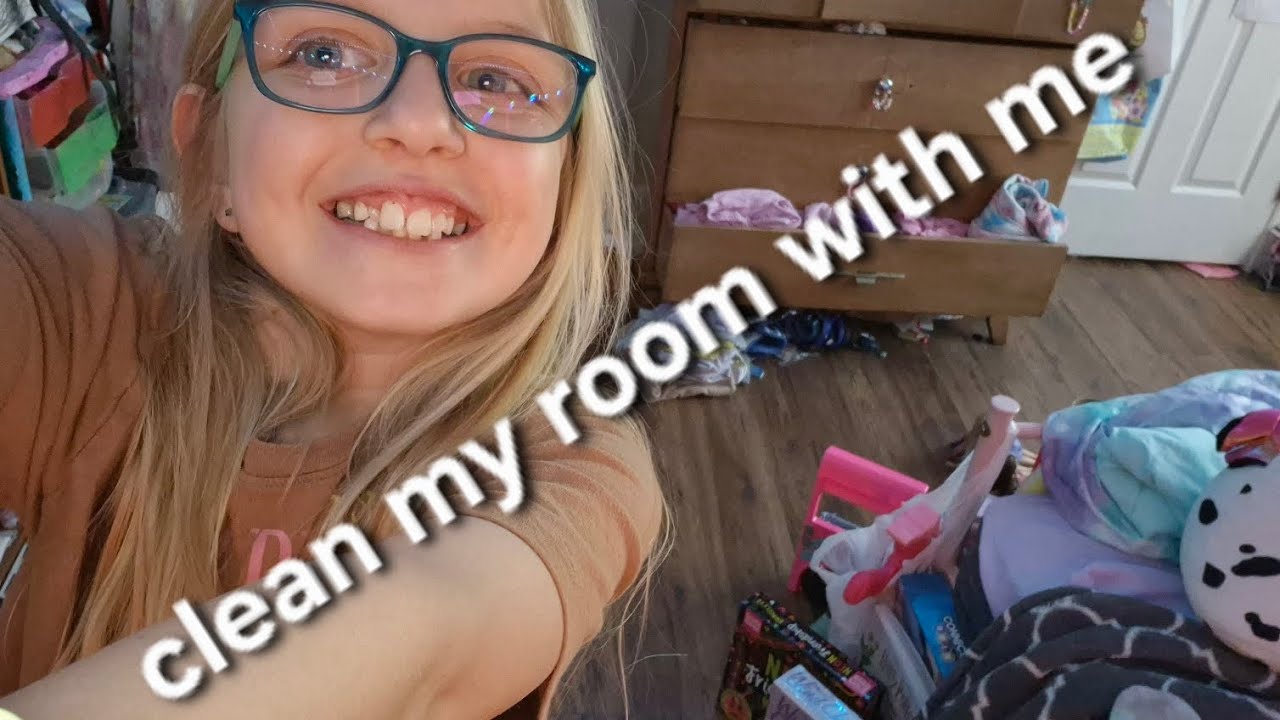 Clean my room with me