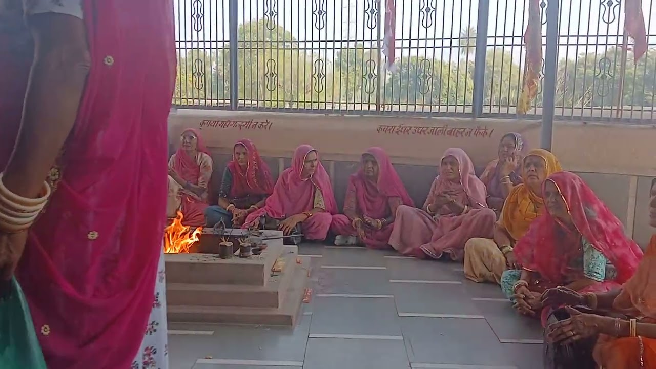 Mata ji ke bhajan viral video