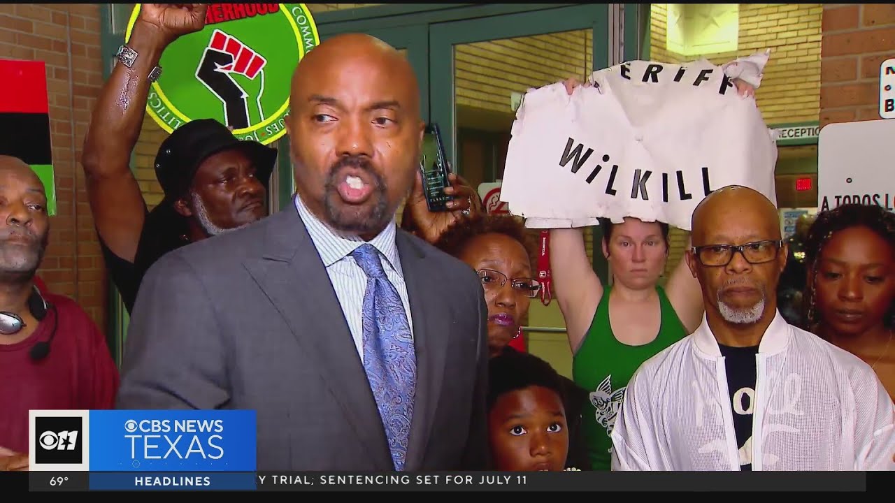 Protesters call for Tarrant County Sheriff Bill Waybourn's resignation after recent inmate deaths