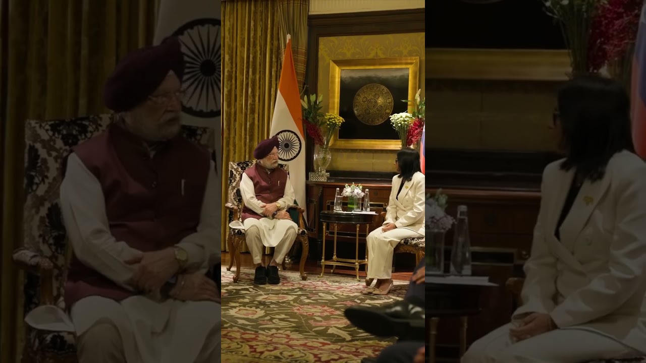 Hardeep Singh Puri Venezuela's Delcy Rodr&iacute;guez, Meet on  Energy Partnership