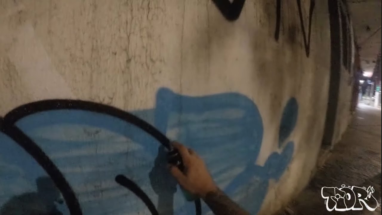GRAFFITI NIGHTS - Depois de uns bons drinks!