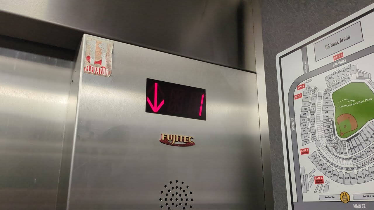 DEATH TRAP: Fujitec hydraulic elevator @ The Central Riverfront Garage | Cincinnati, OH 