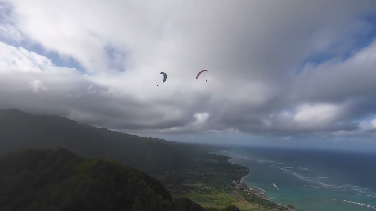 Paragliding and Surfing at Kahana Bay , Oahu, November 2025