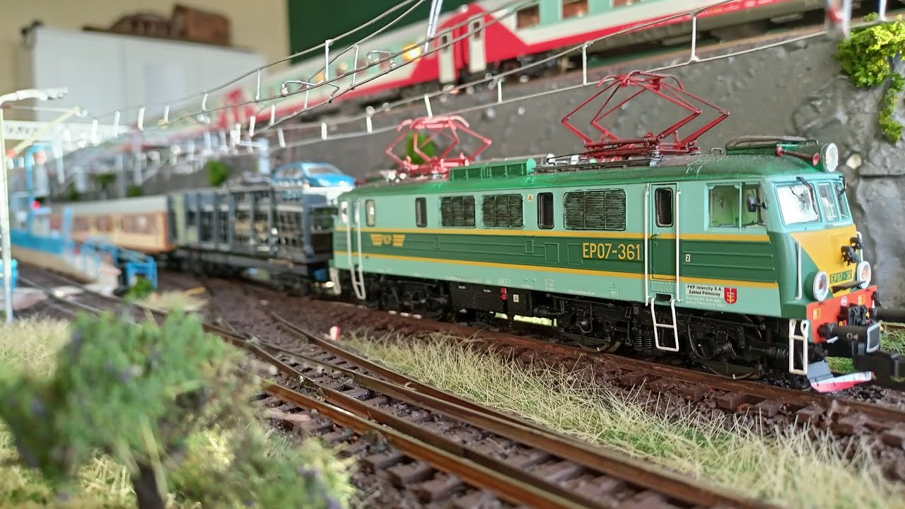 Makieta PKP luty 2026 EP07-361 H0