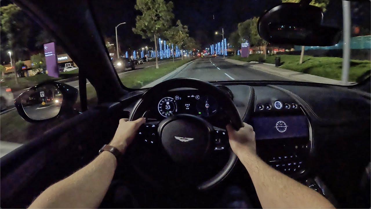 Ночная поездка на Aston Martin DBX 707 2023 года от первого лица (3D-аудио) (ASMR)