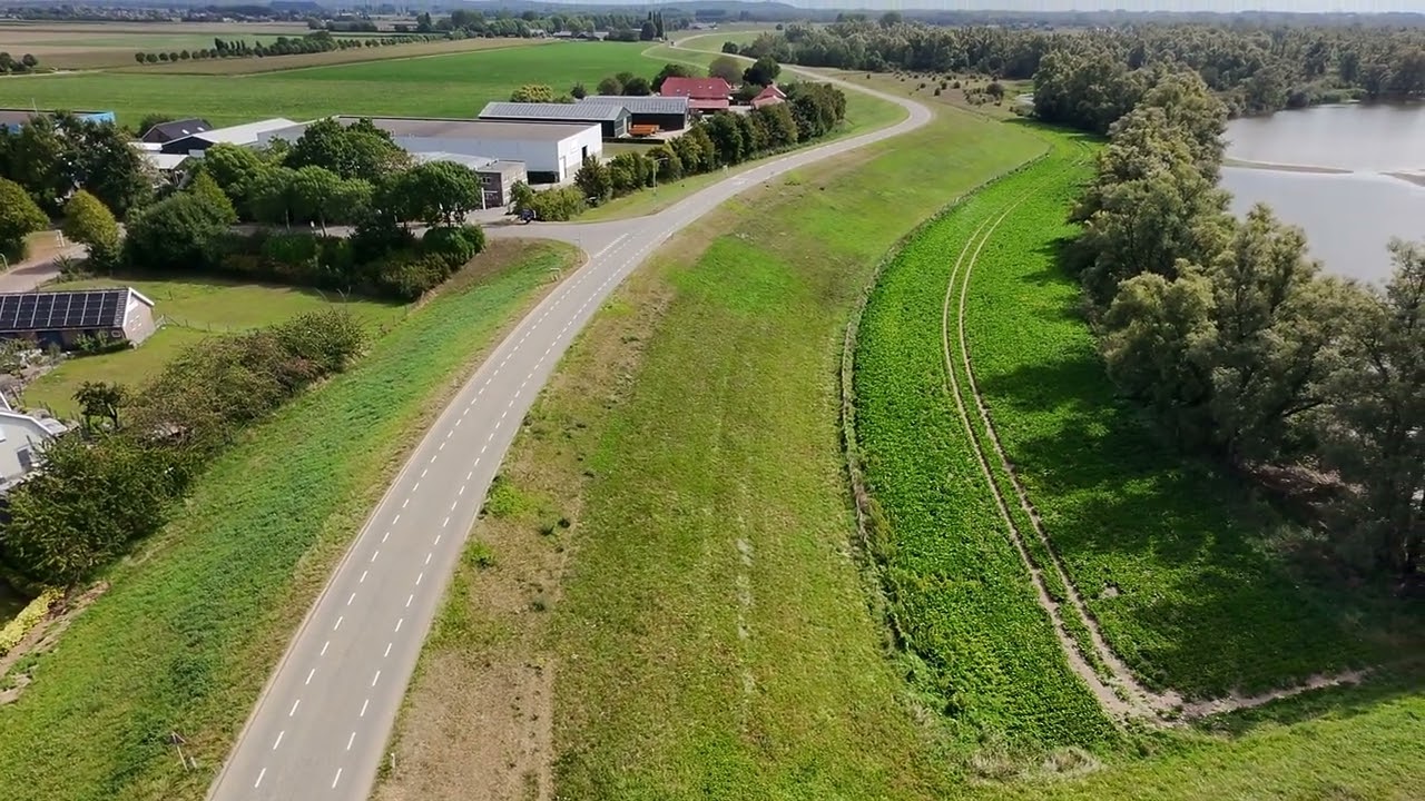 Flight over Pannerden  0583 D