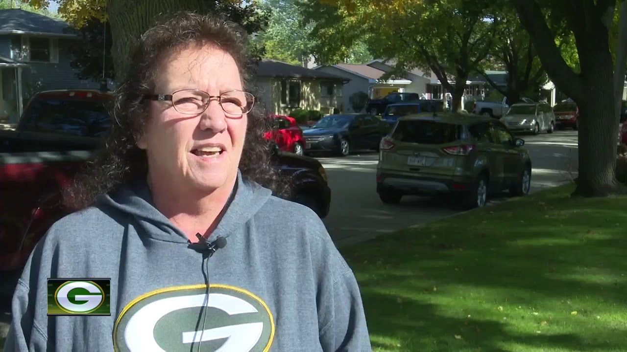 Packers game day parking