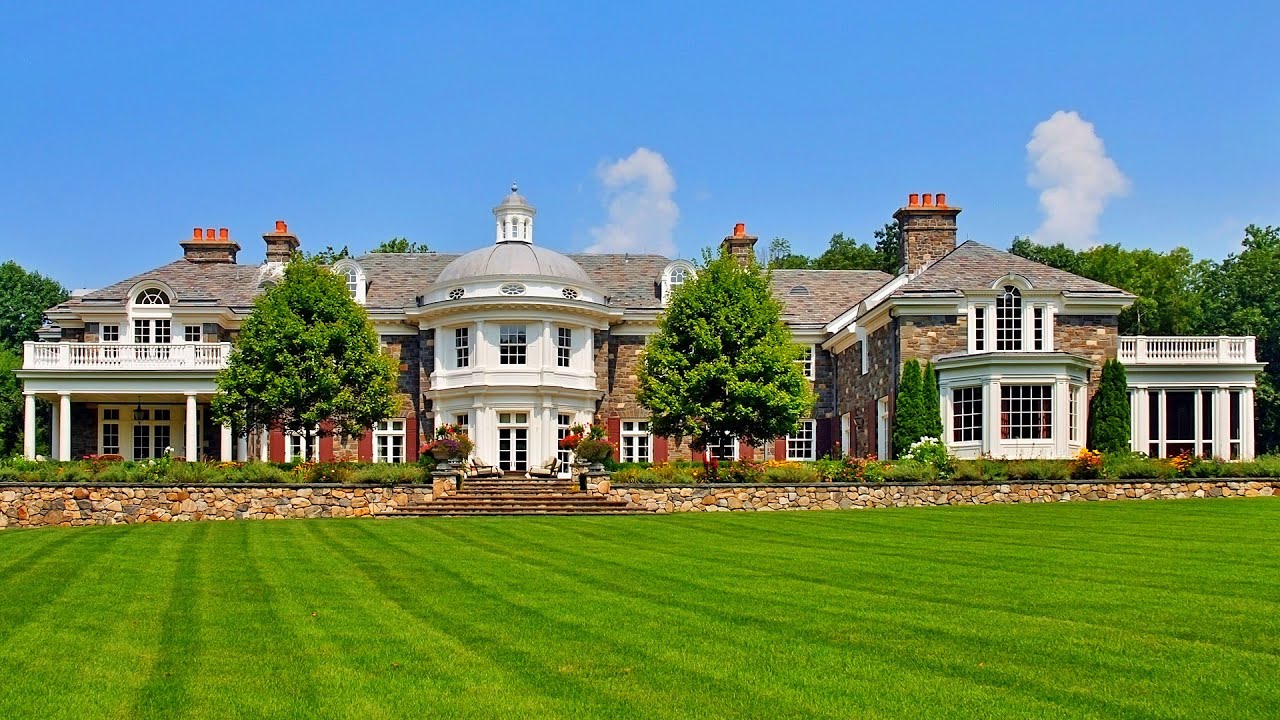 A Timeless New York Mega Mansion