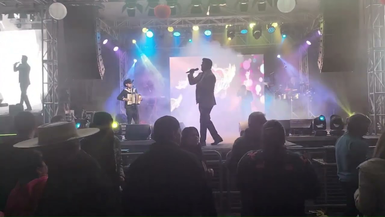 Amor Sureño - Lloviendo Estrellas (Arauco)