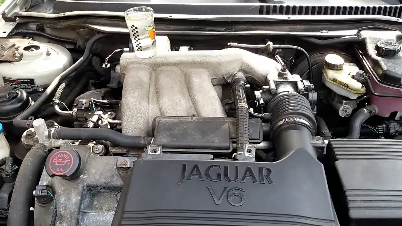 Jaguar X-Type 2.5 V6 196HP nice idle.