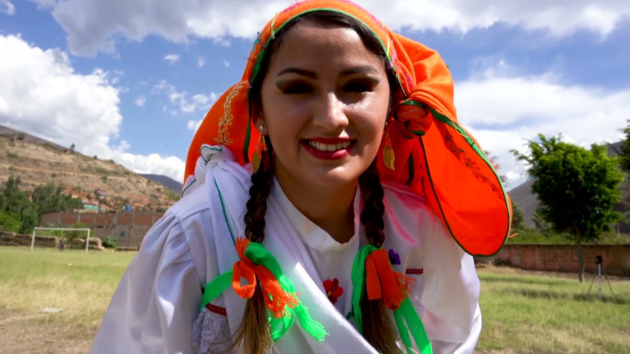 Asociación Cultural Huánuco Canta y Baila, Muliza Huanuqueña - ELVIRA CANTA Y BAILA