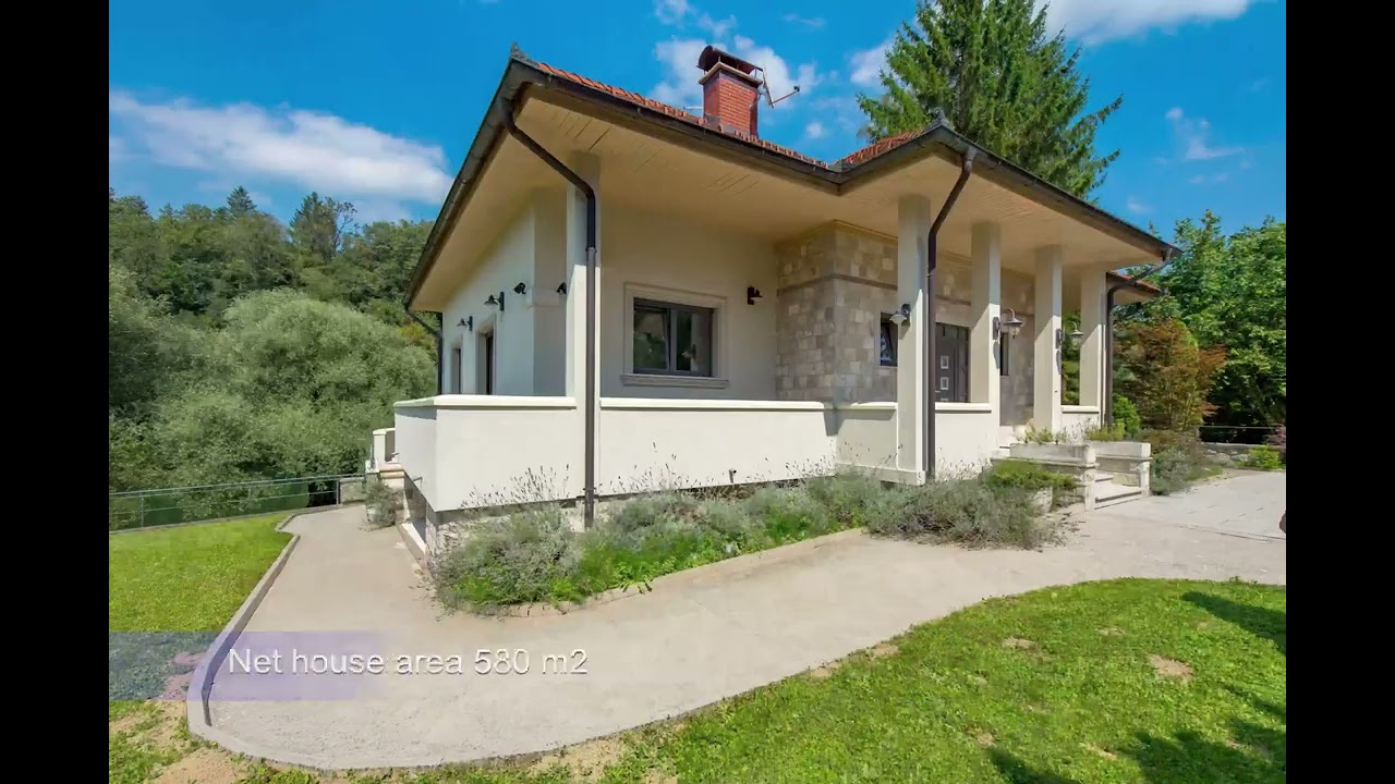 Vila│Karlovačka, Hrvaška │RE/MAX Nepremičnine Maribor