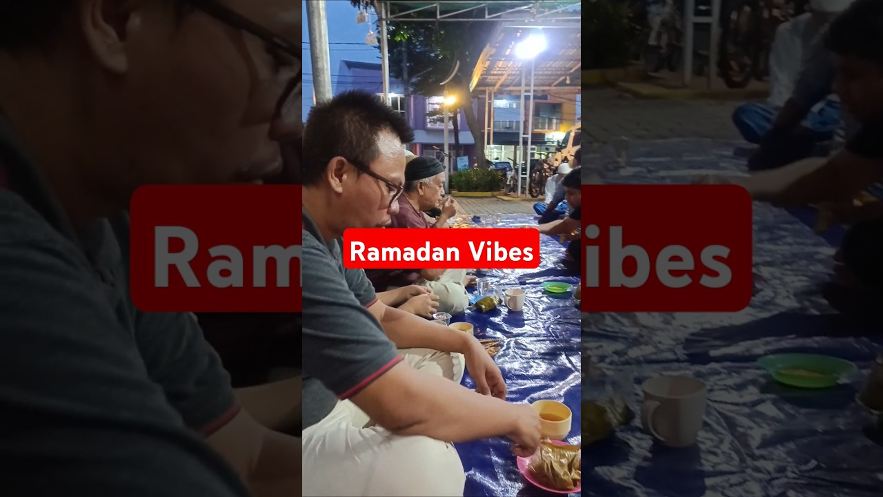 Nostalgia Berbuka Puasa Bersama di Masjid #RayainDiShorts #BrownEyesOwner