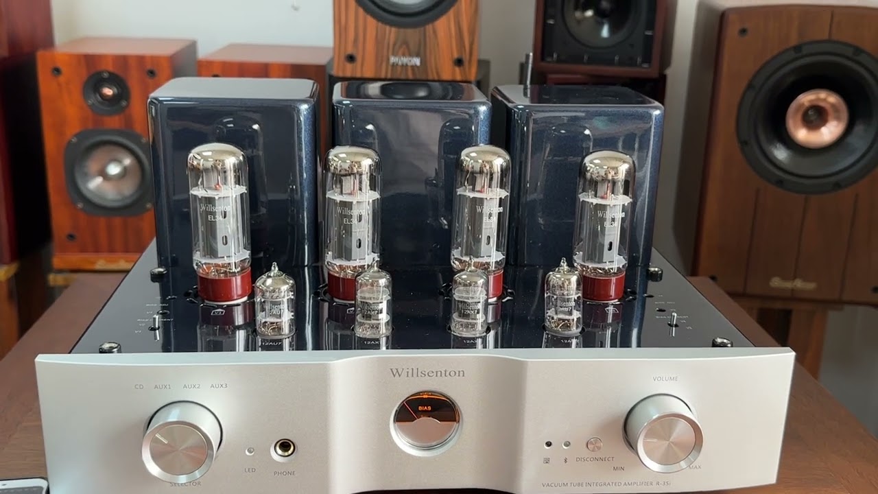 Amplificatore Willsenton R-35i per voce umana con altoparlanti da scaffale Monitor SoundArtist LS5/9