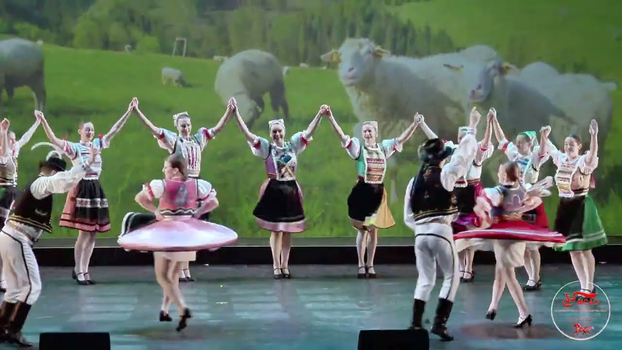 22、欧陆舞韵：喀尔巴阡之舞 - Vychodna Slovak Dancers   斯洛伐克舞团