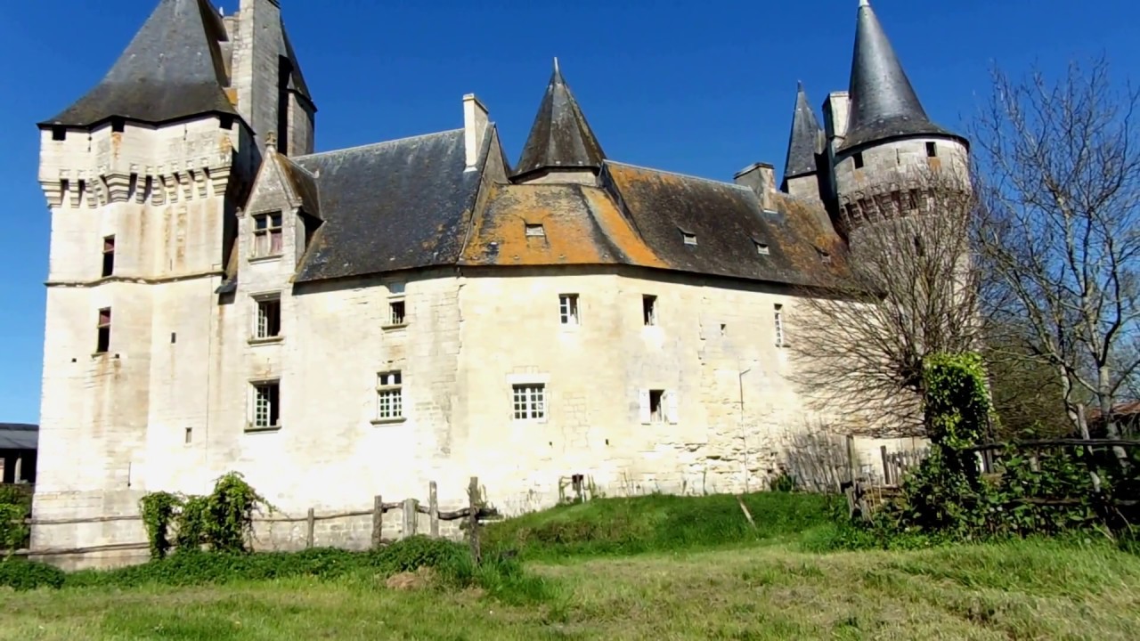 Château de Cherveux - Patrimoine en Deux Sèvres