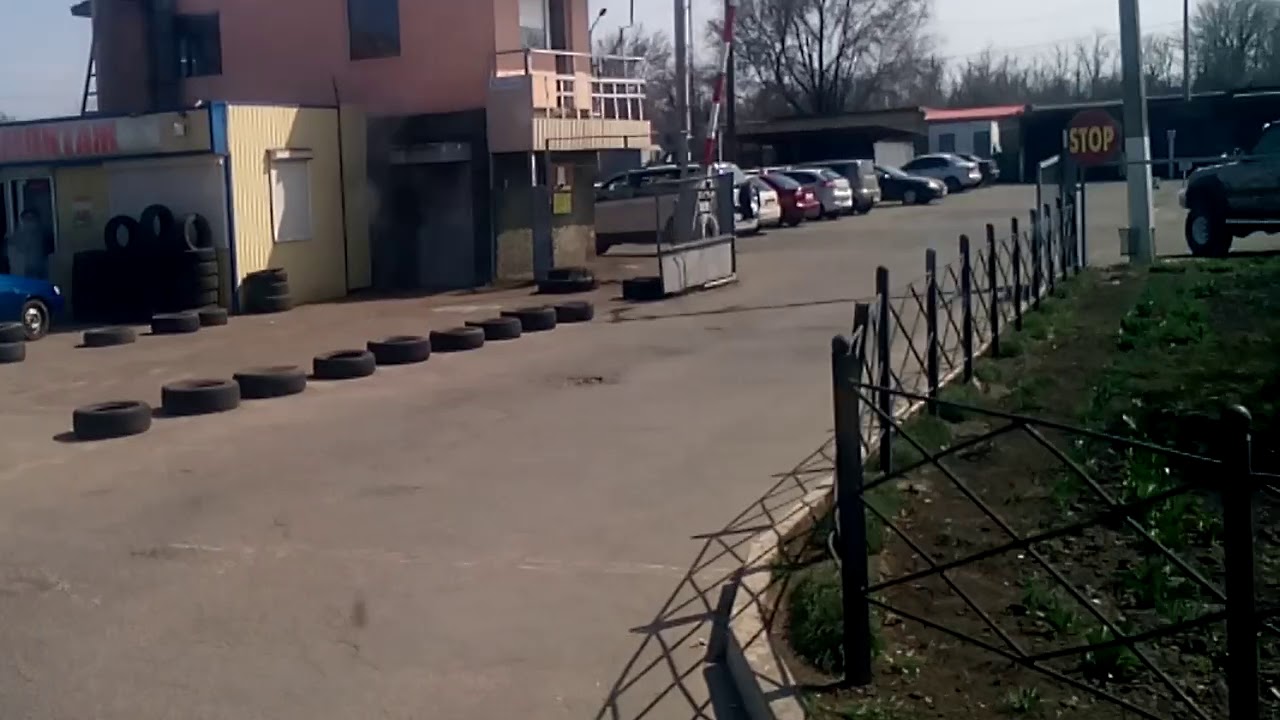 Кривой Рог Троллейбус 24 едит по Восточному 1.