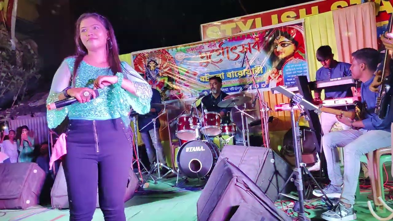 Babuji zara dheere chalo... Stagevideo...entertainment performance ... Dancewalasong ... 