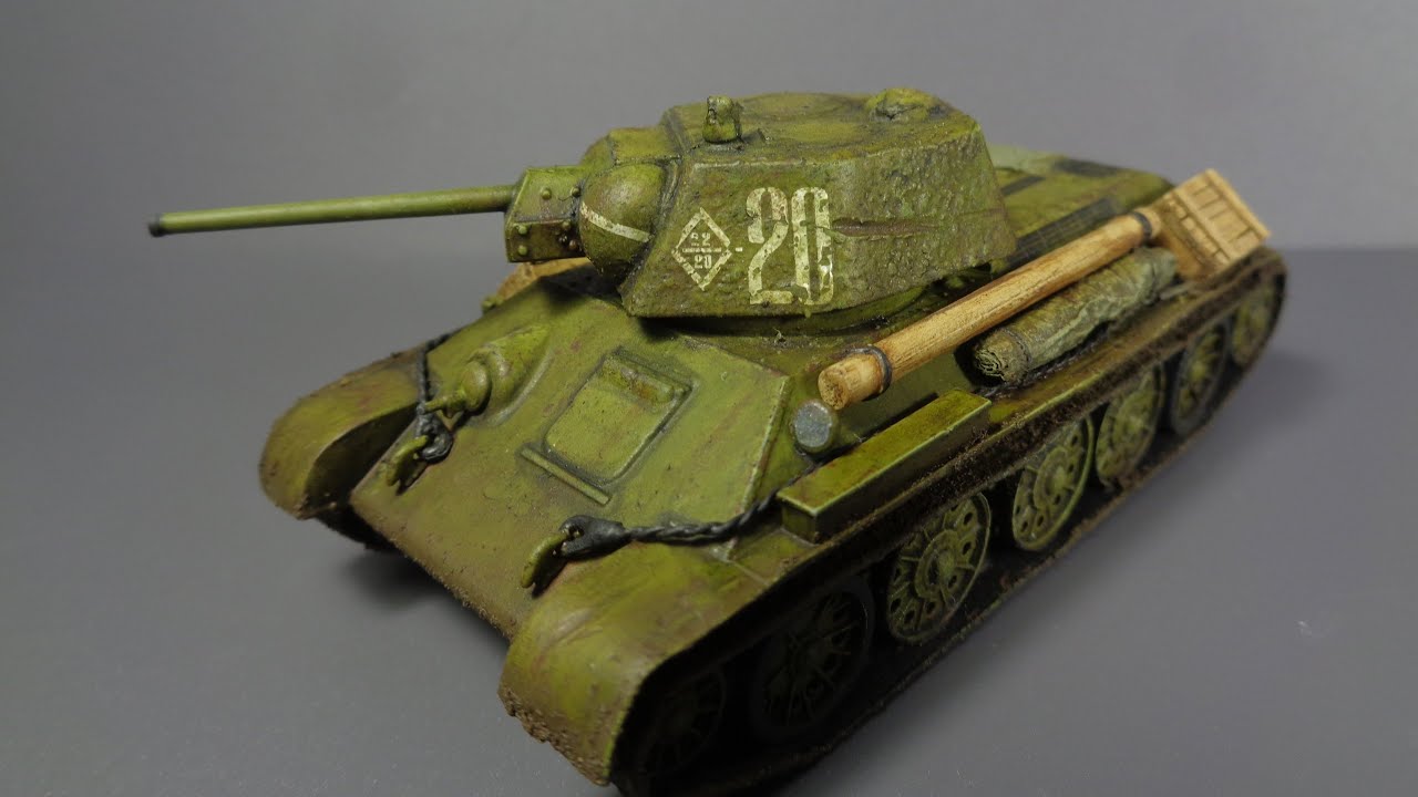 T-34 TANK MODEL from Zvezda in 1/72 scale.