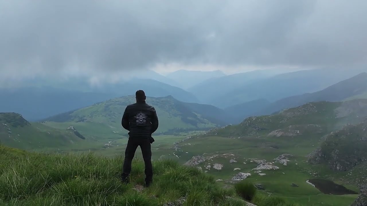 Roaming Romania | Full Tank + Friends = Freedom