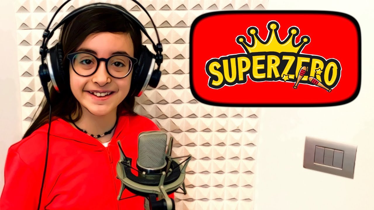 Superzero - 🎩 - Sofia Del Baldo - 🤹