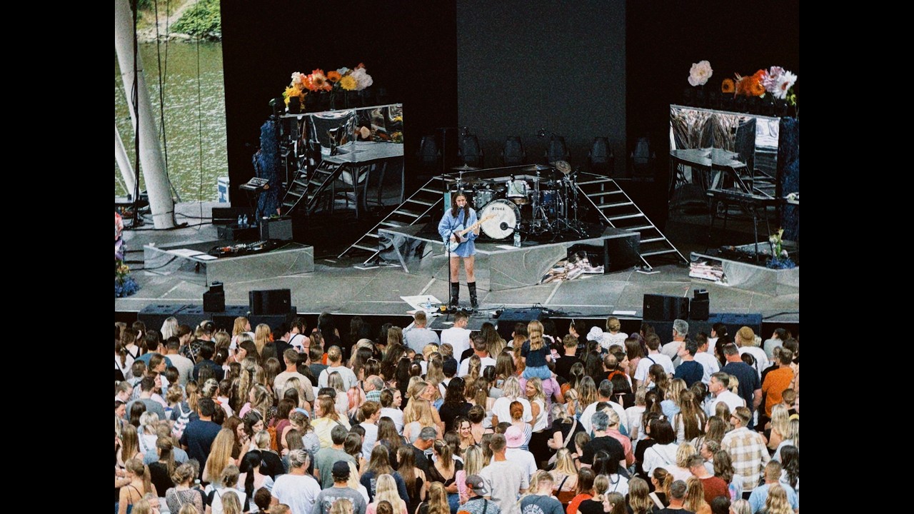 a week in the life of a full-time songwriter