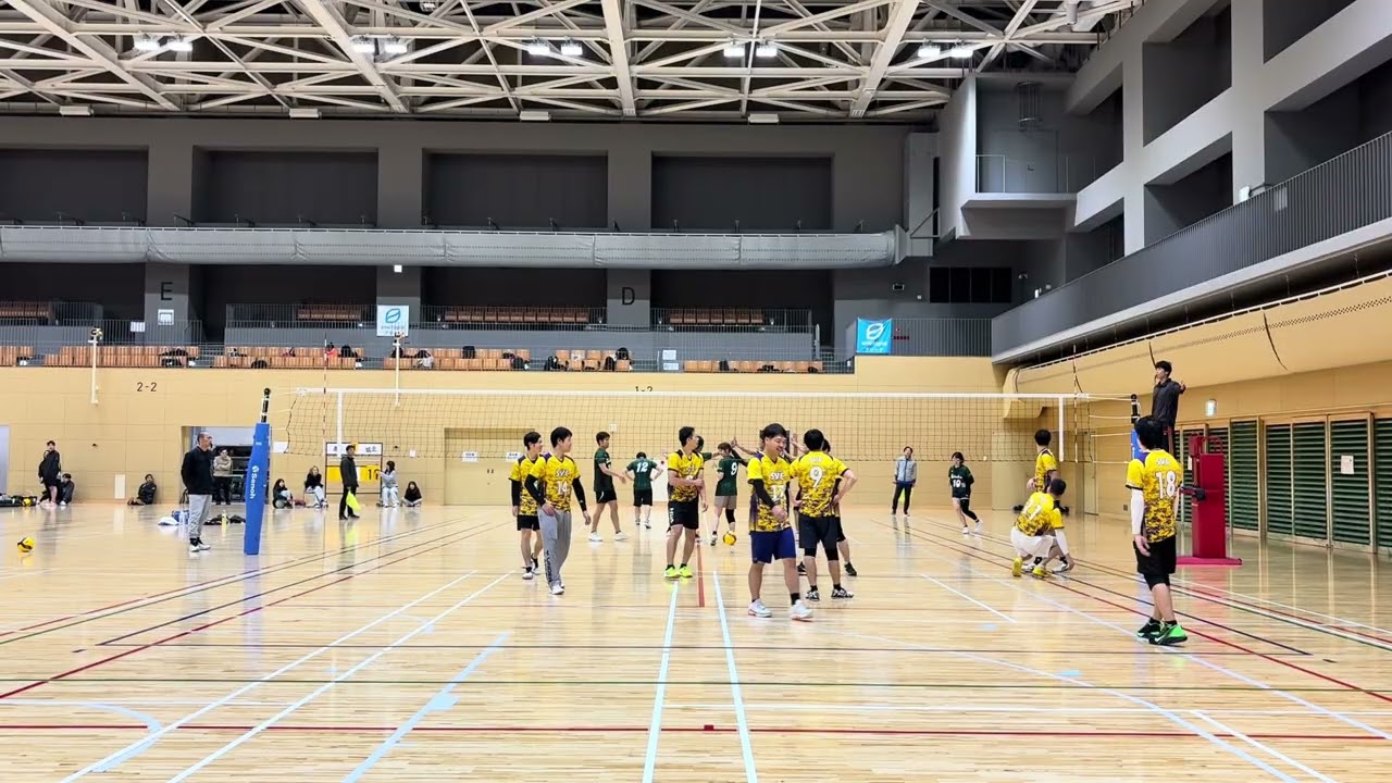 11/9 鳥取9人制 遷喬vs城北 1セット目
