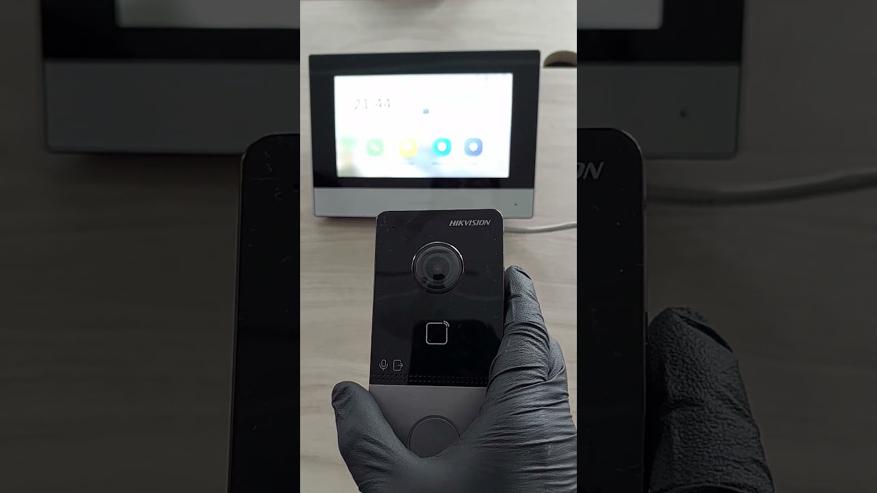 C&aacute;mara del video portero #seguridad #hikvision #videoportero #arsolutec