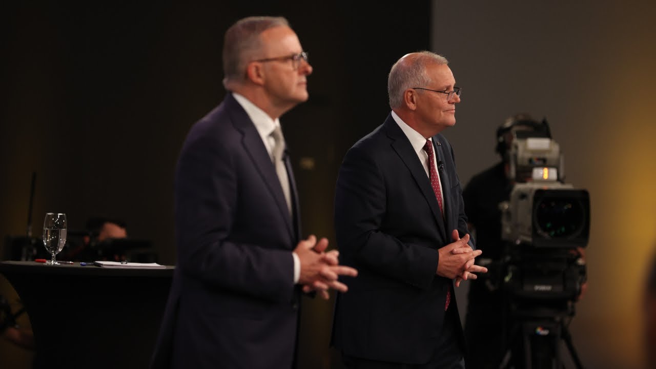 ‘Quite the contrast’ between major parties’ policies on public service