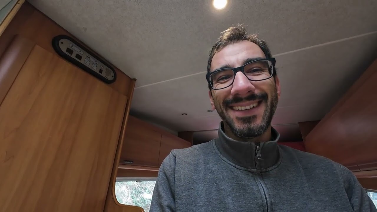 Rifacimento parete posteriore camper Elnagh Marlin 59 del 2000