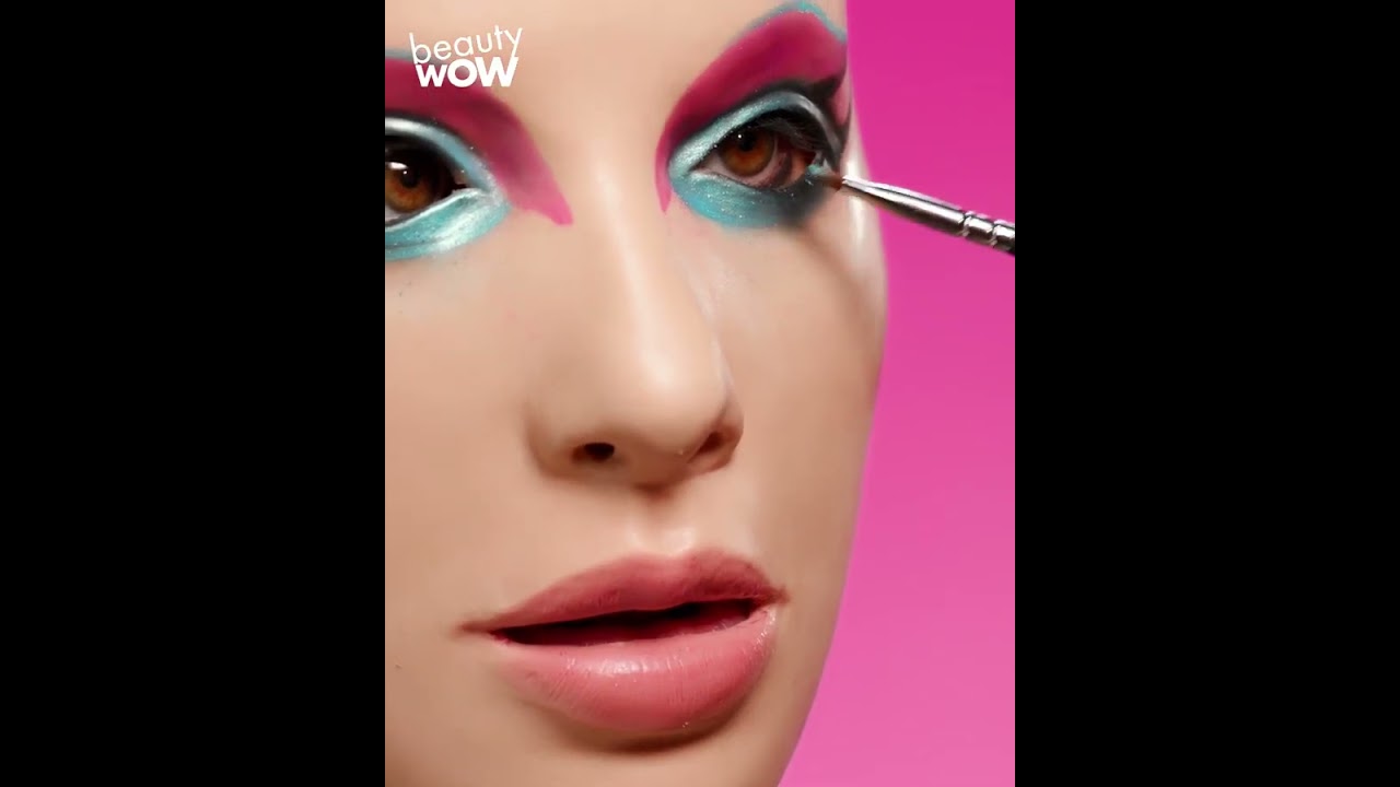 Make up trasnsforms silicone female mask
