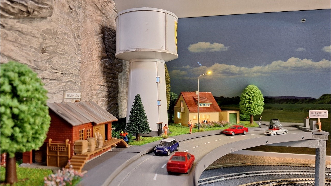 Modifications du réseau: partie 5, petit diorama au dessus des voies.
