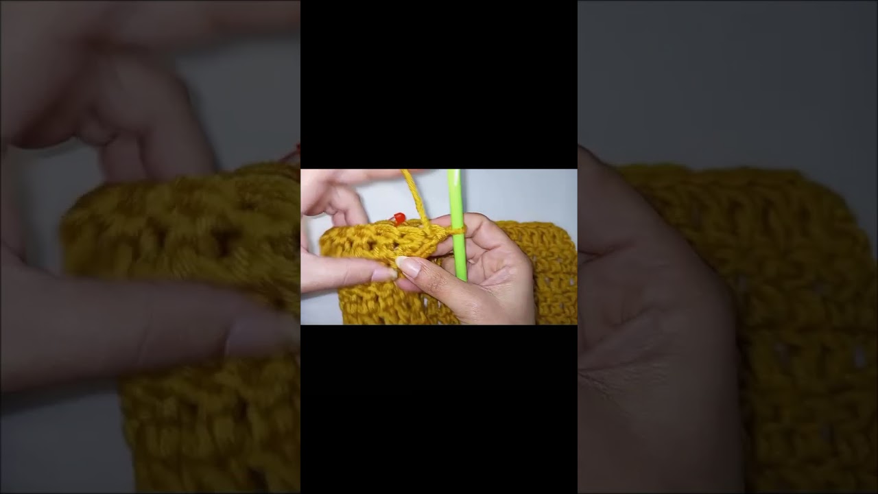 كروشيه حردة الرقبة الدائرية المفتوحة ،،كروشيه حردة الجاكيت الكارديغن