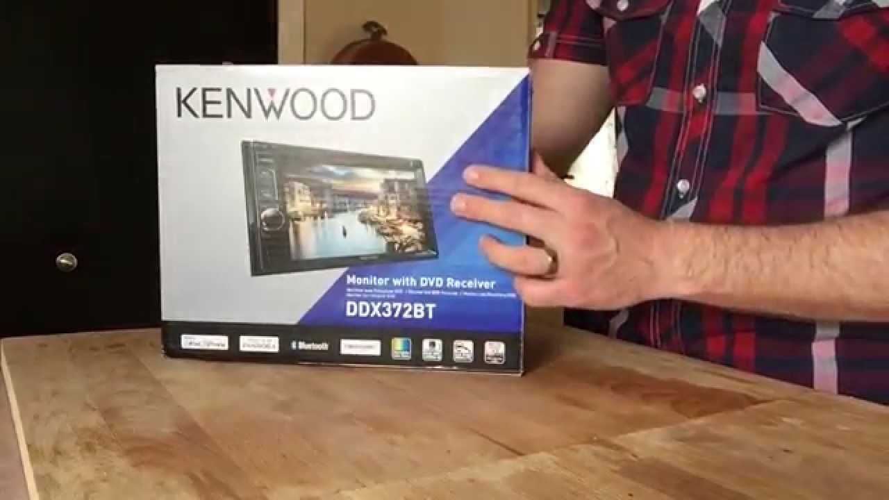 Unboxing Kenwood DDX372BT Receiver