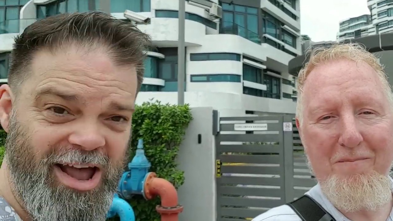 Two White Muslims in Malaysia