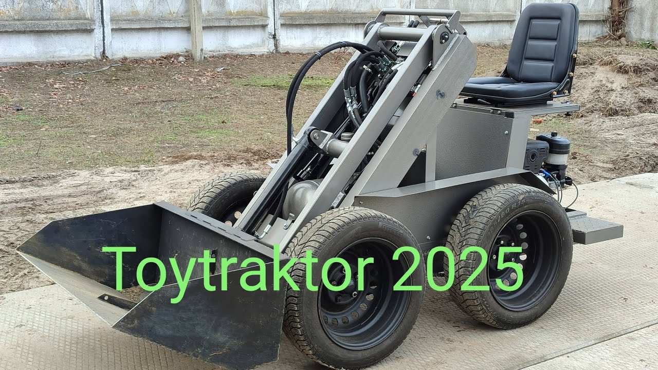 ,До вашої уваги практична і бюджетна моделі Мінінавантажувача Toytraktor 2025р у сірому кольорі
