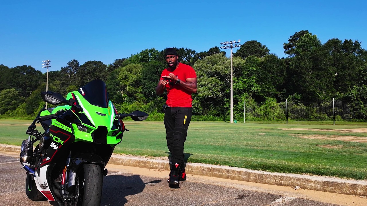 The Harsh Truth About Female Riders (From a Man)