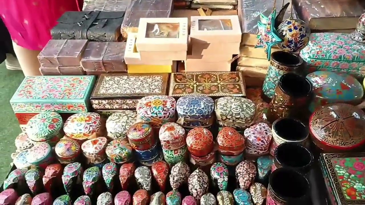 Dilli Haat INA,@Delhi, Best Shopping Market in Delhi...