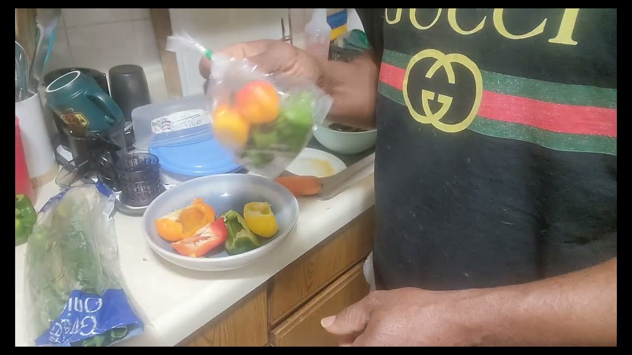 Preparing Brown stew fish