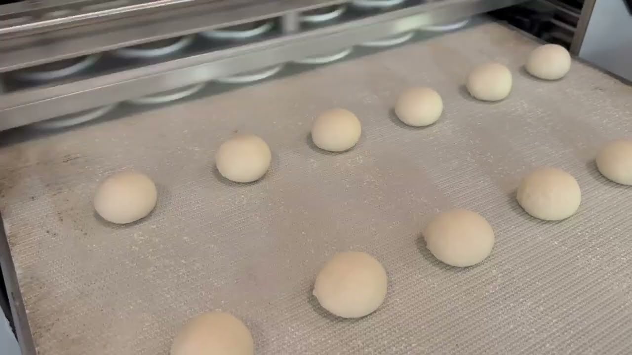 Dough Divider Rounder - DDR #burger  #burgerbuns  #bakery  #innovation  #machine  #equipment