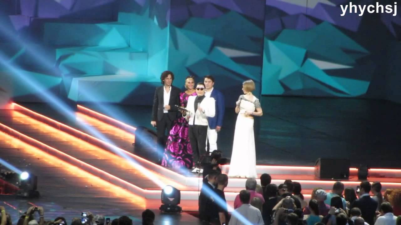 [fancam] PSY - GENTLEMAN+Talk+OPPA GANGNAM STYLE (Moscow Muz-tv Awards 130607)